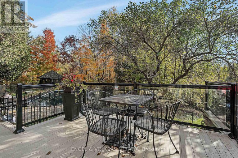 29030969/791-rock-road/north-grenville-twp-kemptville-south/north-grenville/ontario/K0G1S0_25