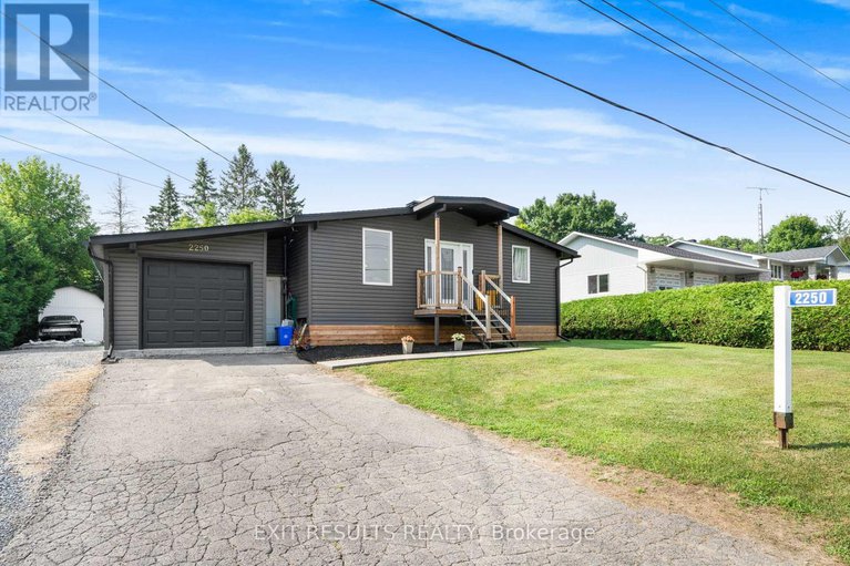 28753768/2250-lapointe-street/clarencerockland-twp/clarence-rockland/ontario/K0A1E0_2