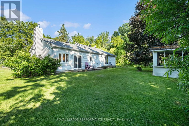 28244627/3383-champlain-street/clarencerockland-twp/clarence-rockland/ontario/K0A1E0_4