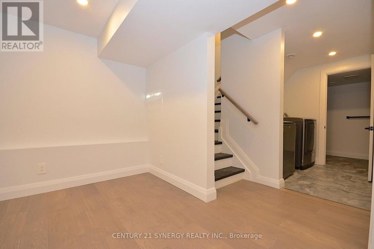 29094498/26-660-hochelaga-street/carson-meadows/ottawa/ontario/K1K2E9_44