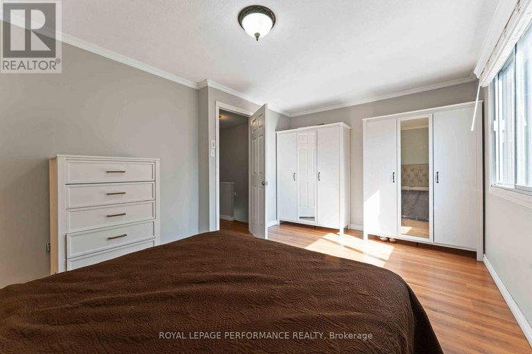 28799341/28-1439-bethamy-lane/beacon-hill-south/ottawa/ontario/K1J8P7_15