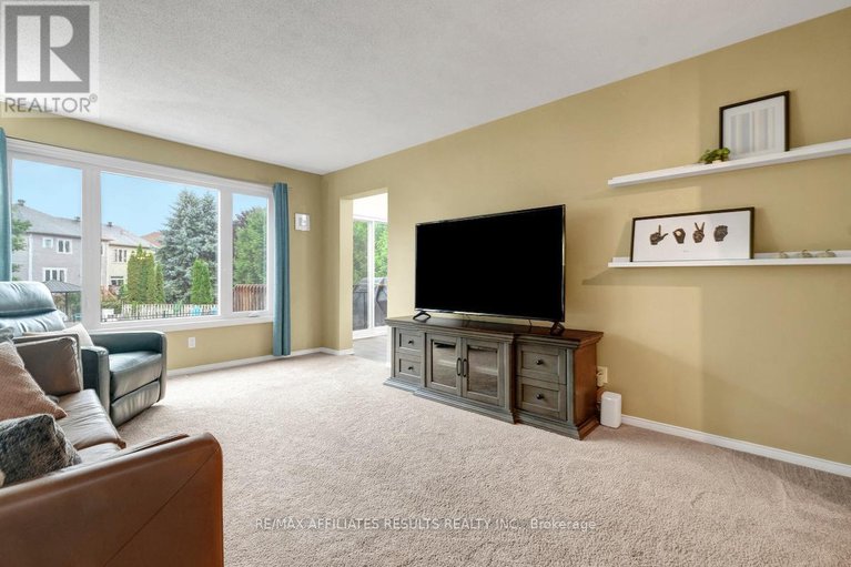 28826412/97-flowertree-crescent/emerald-meadowstrailwest/ottawa/ontario/K2M2R7_11