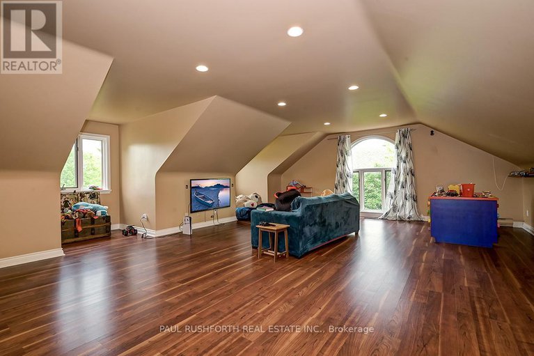 28428546/6282-emerald-links-drive/greely/ottawa/ontario/K4P1M4_32