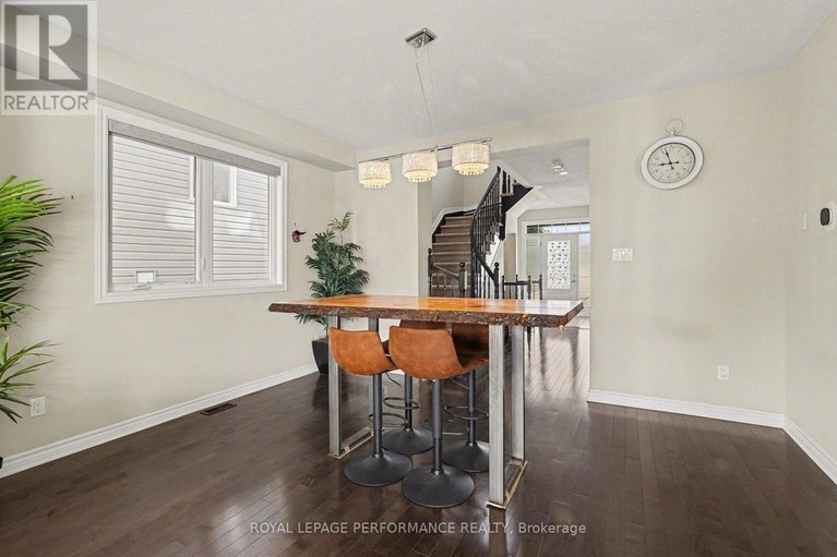 29669159/504-yellow-birch-street/mer-bleuebradley-estatesanderson-park/ottawa/ontario/K1W0J3_15