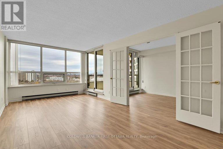 28180753/1601-1510-riverside-drive/riverview-park/ottawa/ontario/K1G4X5_16