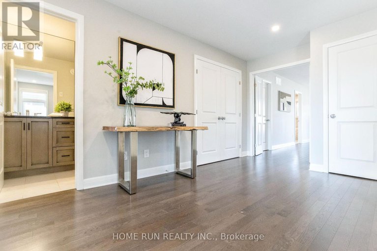 28910385/82-michael-stoqua-street/cfb-rockcliffe-and-area/ottawa/ontario/K1K5A2_22