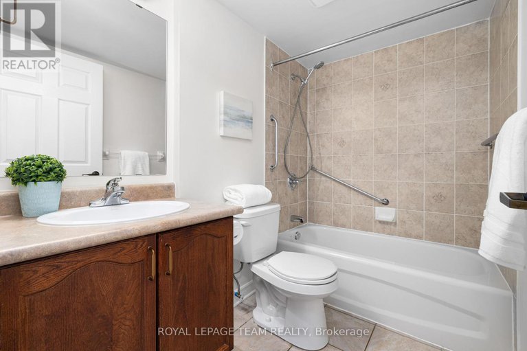 28873620/901-120-grant-carman-drive/borden-farmstewart-farmcarleton-heightsparkwood-hills/ottawa/ontario/K2E1C8_24