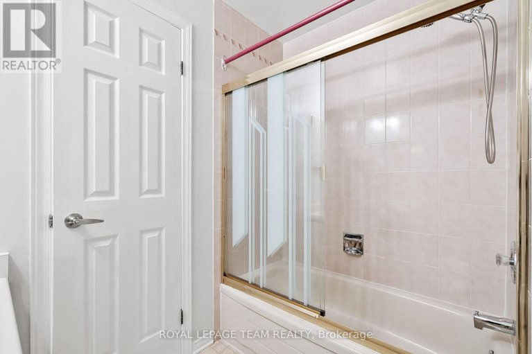 28651706/41-peterson-place/katimavik/ottawa/ontario/K2L4A8_32