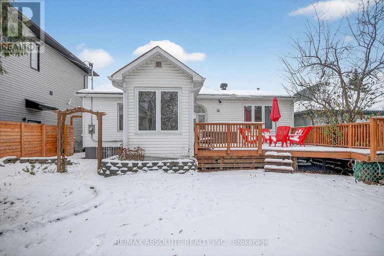 29171817/147-longpre-street/vanier/ottawa/ontario/K1L7J5_42