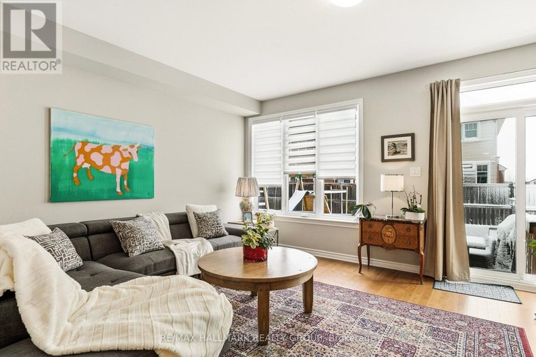 29532256/844-cedar-creek-drive/blossom-parkkemp-parkfindlay-creek/ottawa/ontario/K1T0B3_5