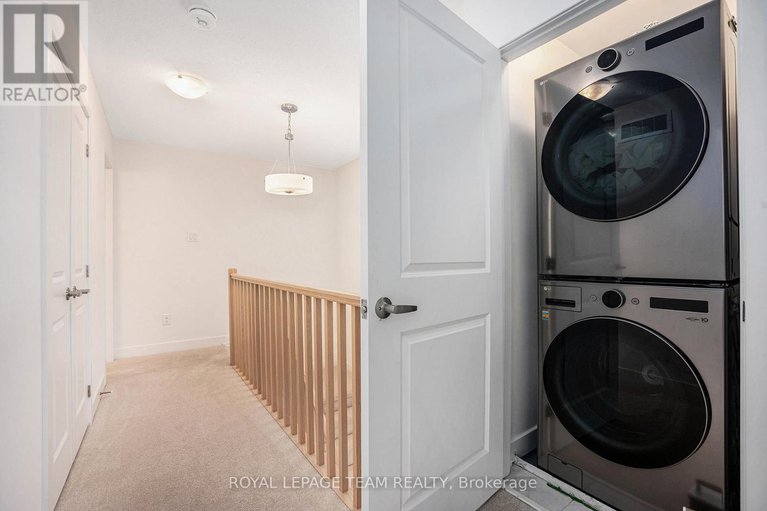 29117156/58-arinto-place/emerald-meadowstrailwest/ottawa/ontario/K2S2R7_16