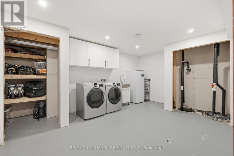 29467003/21-maxime-court/clarencerockland-twp/clarence-rockland/ontario/K0A2A0_28