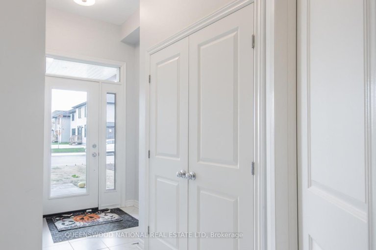 29027616/551-cardamom-terrace/stittsville-south/ottawa/ontario/K2S2Y1_2