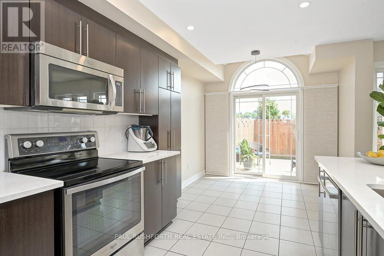 28623719/512-barrick-hill-road/emerald-meadowstrailwest/ottawa/ontario/K2M0B5_10