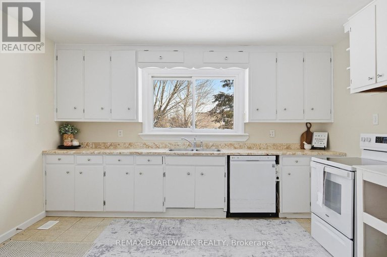 29339991/3740-maple-avenue/augusta-twp/augusta/ontario/K0E1T0_26