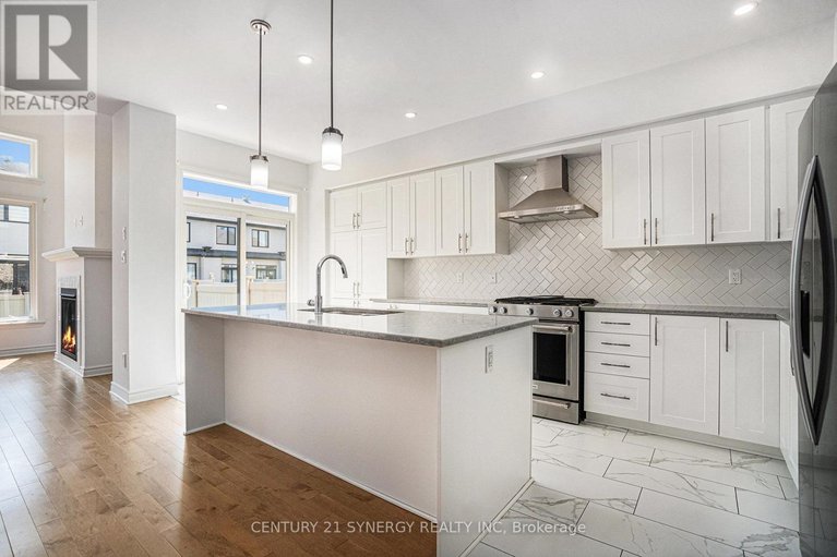 29031915/345-cornice-street/mer-bleuebradley-estatesanderson-park/ottawa/ontario/K4B1H9_9