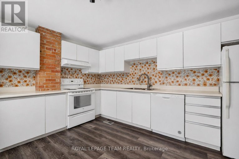 29685321/8-lewis-street/ottawa-centregolden-triangle/ottawa/ontario/K2P0S3_7