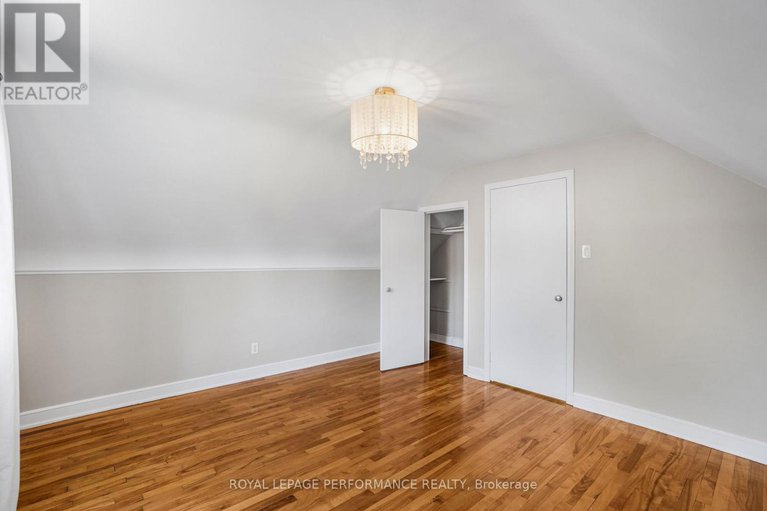 29004897/1315-kilborn-avenue/applewood-acres/ottawa/ontario/K1H6L2_24