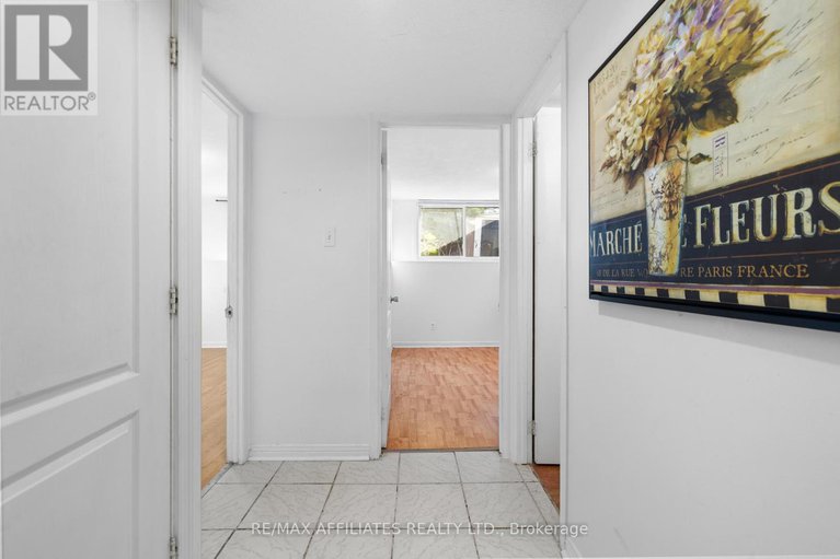 28964086/306-woodfield-drive/tanglewood/ottawa/ontario/K2G3W9_21