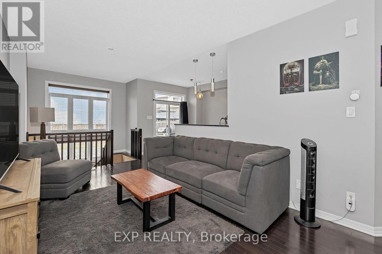 28867908/503-knotridge-street-n/mer-bleuebradley-estatesanderson-park/ottawa/ontario/K1W0A8_10