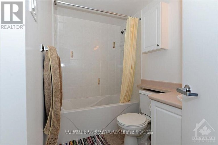 29336713/1012-234-rideau-street/sandy-hill/ottawa/ontario/K1N0A9_15