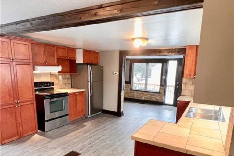 29507838/18-mill-street/chesterville/north-dundas/ontario/K0C1H0_16