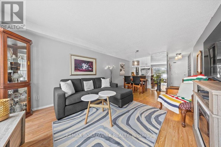 29462508/205-6434-bilberry-drive/orleans-wood/ottawa/ontario/K1C4P5_14