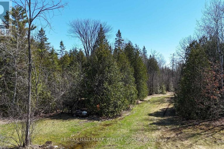 29673658/4318-stonecrest-road/woodlawnmaclarens-landingkilmaurs/ottawa/ontario/K0A3M0_31