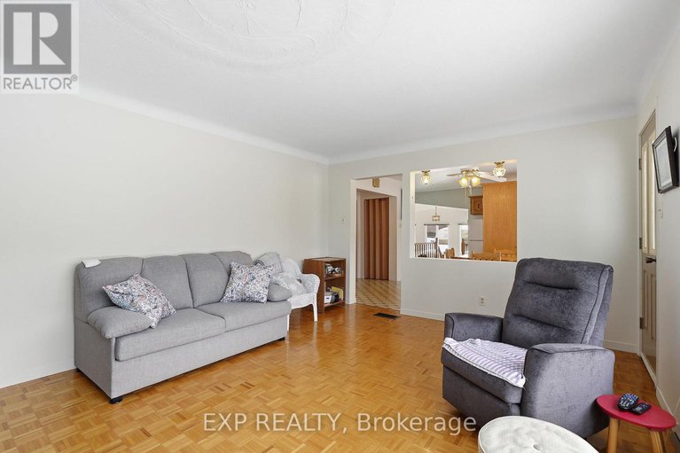 29393358/1776-labonte-street/clarencerockland-twp/clarence-rockland/ontario/K0A1N0_7