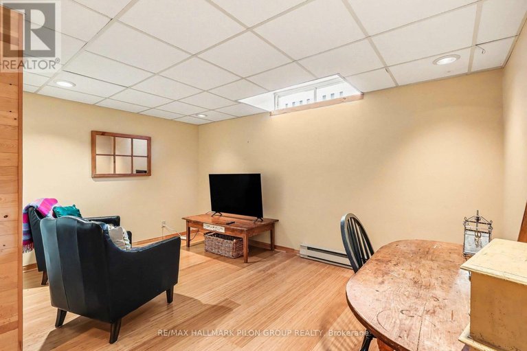 29665271/6321-beausejour-drive/chateauneuf/ottawa/ontario/K1C3J6_19
