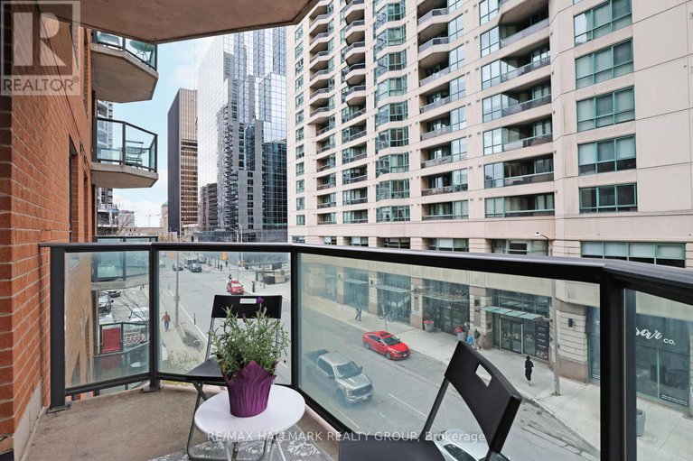 28288714/405-445-laurier-avenue-w/ottawa-centre/ottawa/ontario/K1R0A2_22