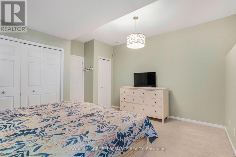 28606239/2-55-steele-park-private/cyrville/ottawa/ontario/K1J0J2_21