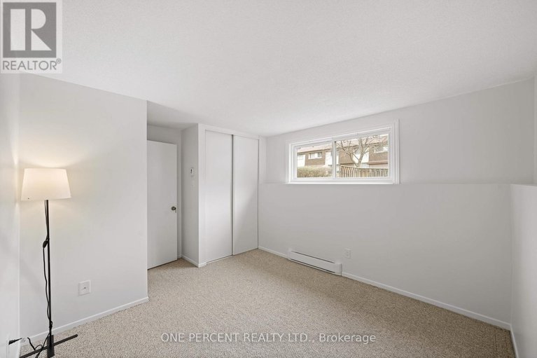 29686738/11-2640-draper-avenue/redwood-park/ottawa/ontario/K2H8V3_24