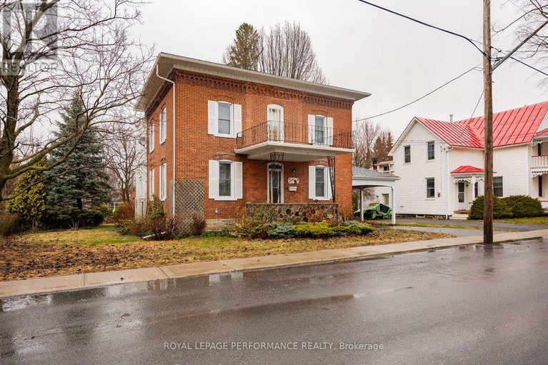 29632412/11-peter-street/maxville/north-glengarry/ontario/K0C1T0_4
