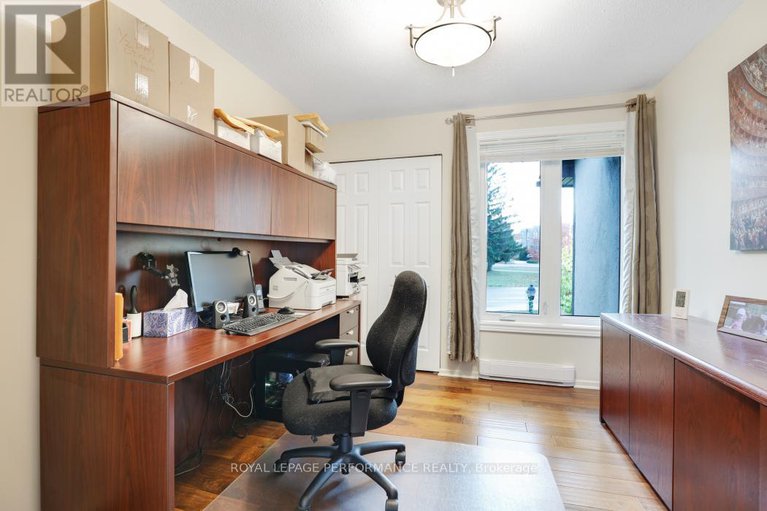 29039547/695-richmond-road/woodroffe/ottawa/ontario/K2A0G6_32