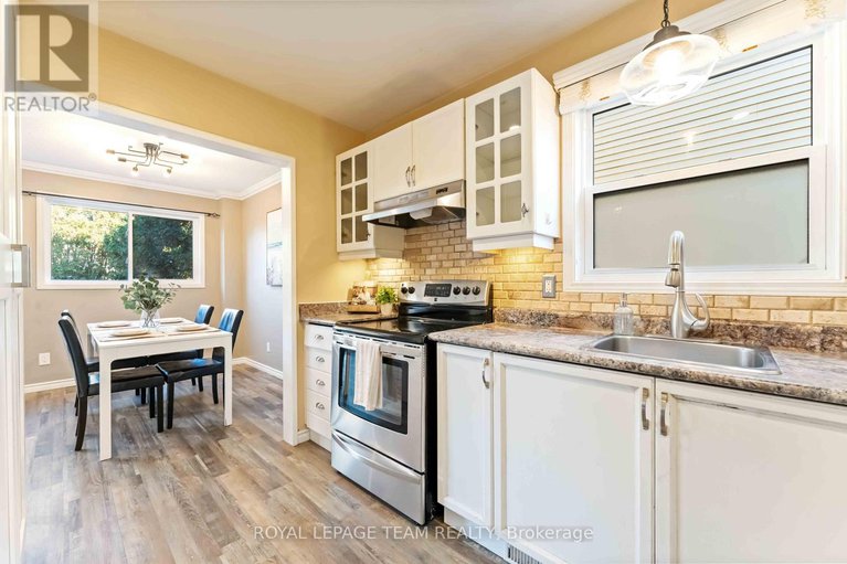 29049675/3-fulham-court/on-the-green/ottawa/ontario/K2J2L6_8