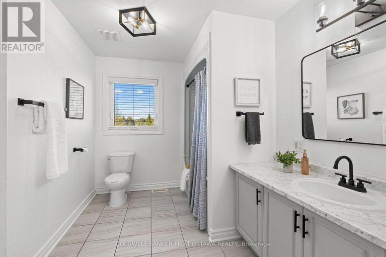 28399628/1379-potter-drive/manotick-village-manotick-estates/ottawa/ontario/K4M1C3_30