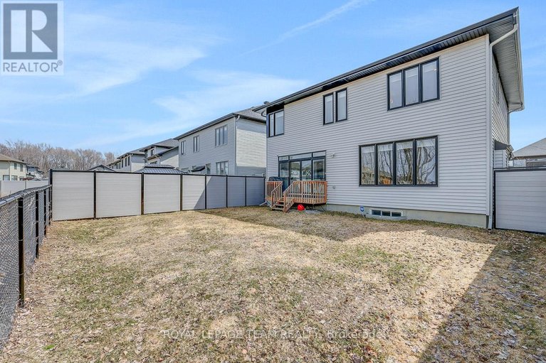 29589200/949-atrium-ridge/riverside-southgloucester-glen/ottawa/ontario/K4M0P3_49