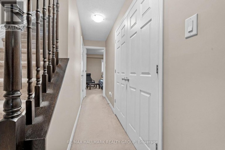 28876726/132-bluestone-private/avalon-west/ottawa/ontario/K4A0X7_23