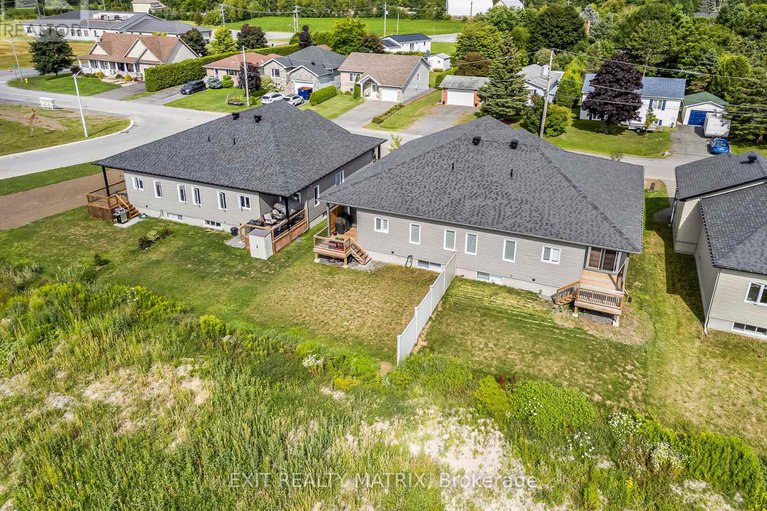 28647082/9-sarah-street/casselman/casselman/ontario/K0A1M0_32