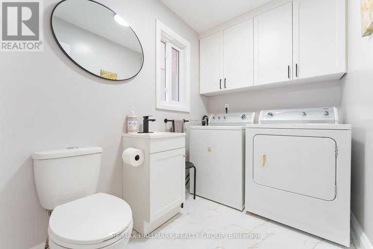 29123491/19-kingsford-crescent/beaverbrook/ottawa/ontario/K2K1T5_18