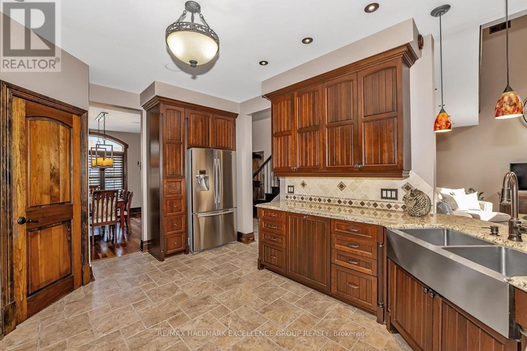 28375408/519-emerald-street/town-of-rockland/clarence-rockland/ontario/K4K0C1_9