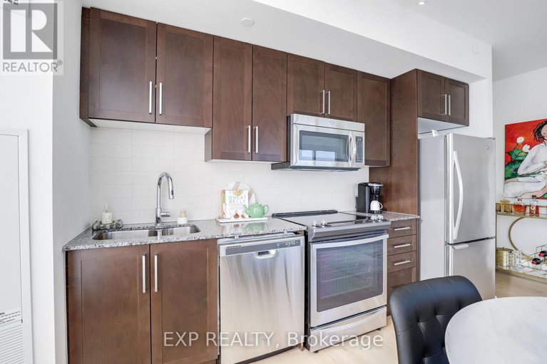 29397410/810-485-richmond-road/westboro-west/ottawa/ontario/K2A3W9_20