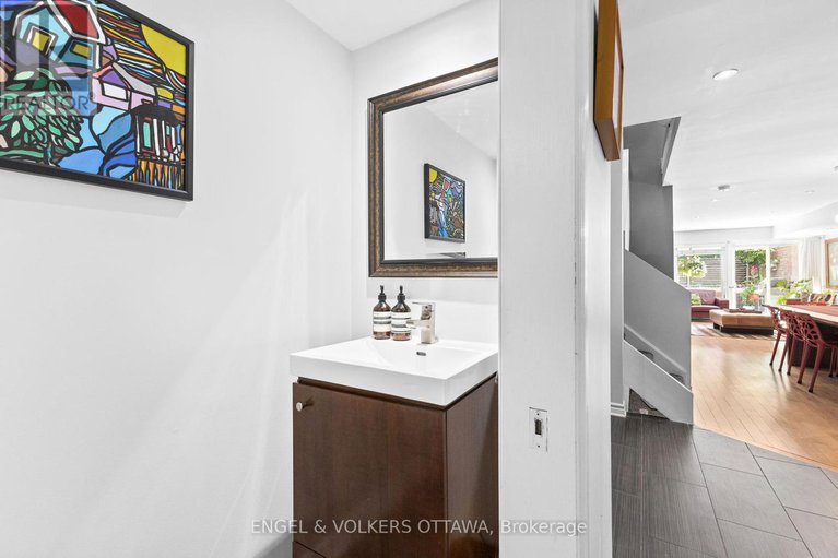 28841163/1-125-springfield-road/lindenlea/ottawa/ontario/K1M1C5_4