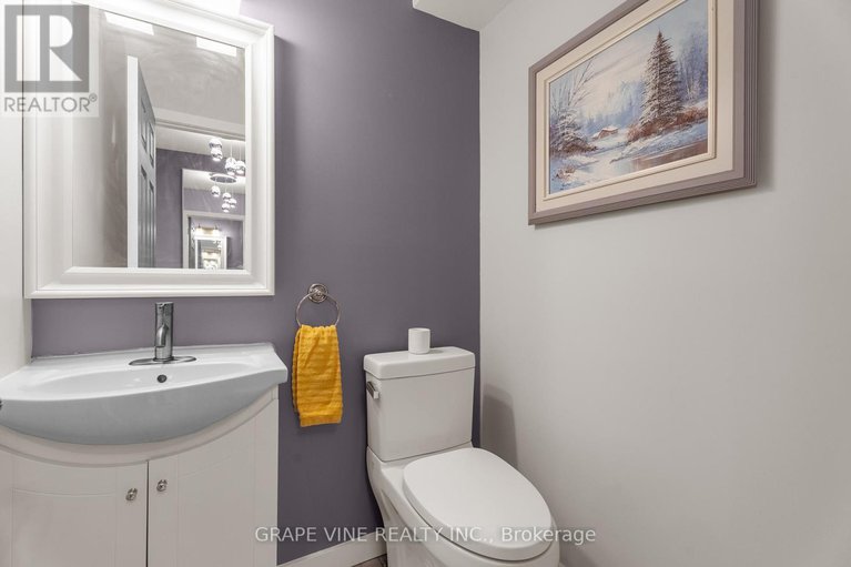 28498245/32-acklam-terrace/morgans-grantsouth-march/ottawa/ontario/K2K2H5_5