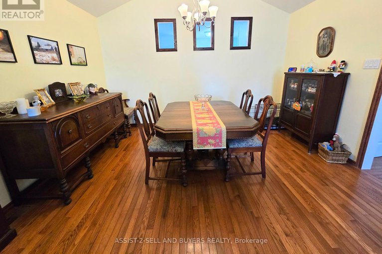 28192939/15206-colonial-drive/south-stormont-osnabruck-twp/south-stormont/ontario/K0C1M0_8