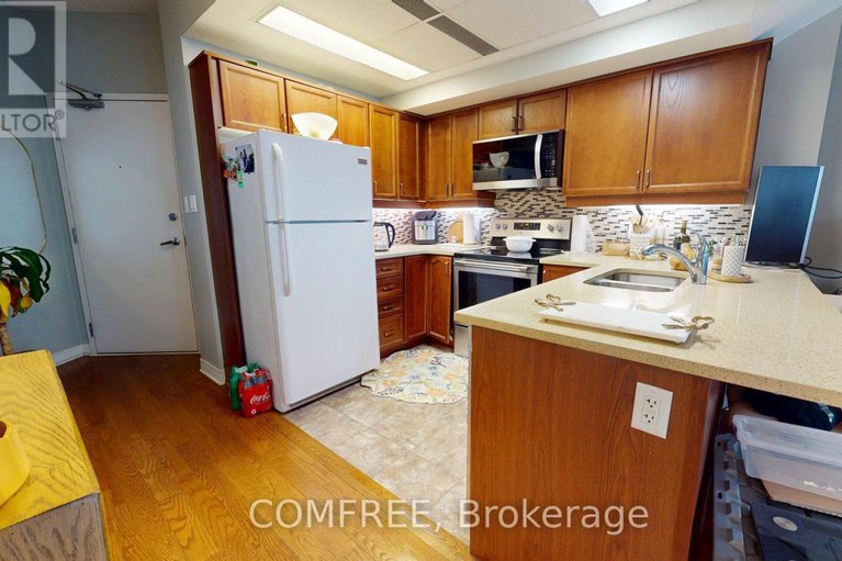 29146987/709-134-york-street/lower-townbyward-market/ottawa/ontario/K1N1K8_6