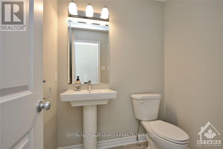 28601011/158-bandelier-way/stittsville-north/ottawa/ontario/K2S2J6_13