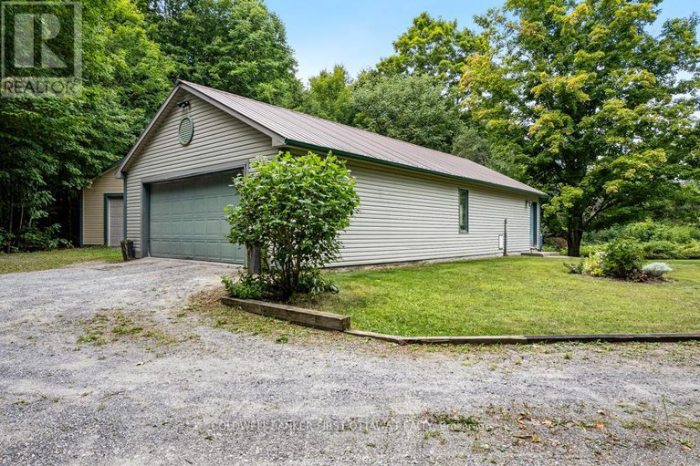 28814220/1556-drummond-conc-10a/drummond-n-elmsley-drummond-twp/drummondnorth-elmsley/ontario/K0G1K0_26