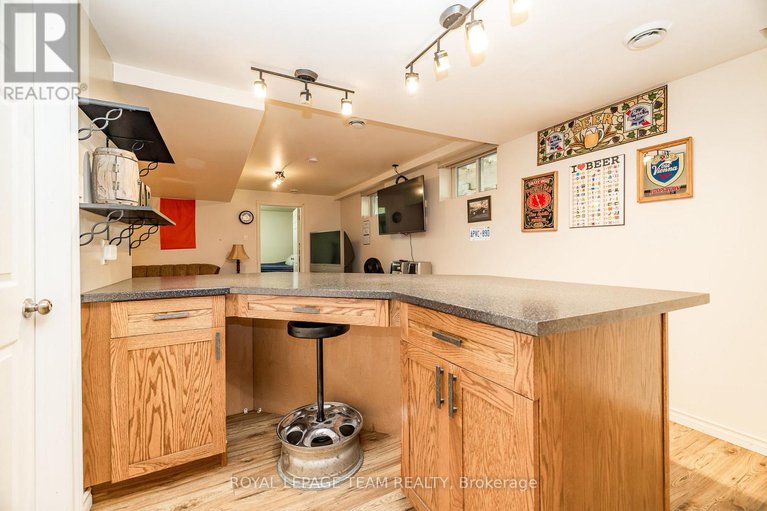 28642297/1234-kinburn-side-road/dunrobin/ottawa/ontario/K0A3M0_22
